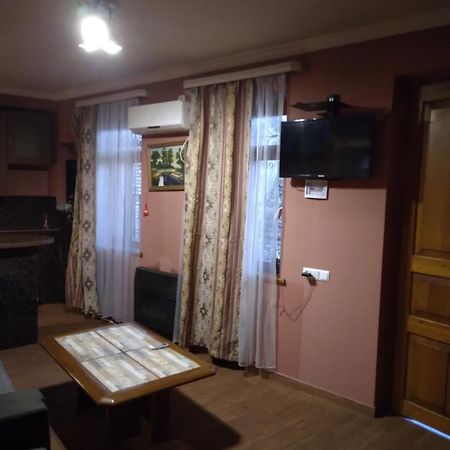 Appartement Vazi à Tbilissi Extérieur photo